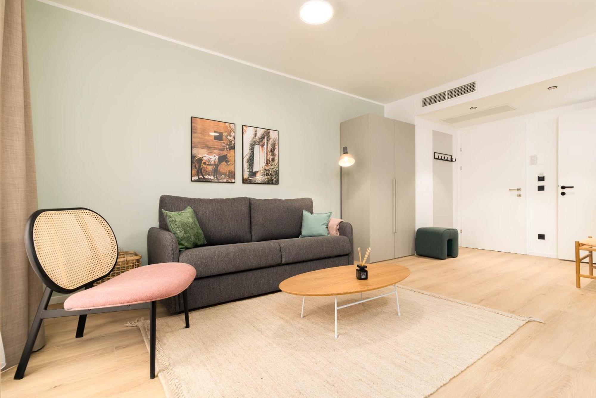 Limehome Vienna Favoritenstr. Rom bilde