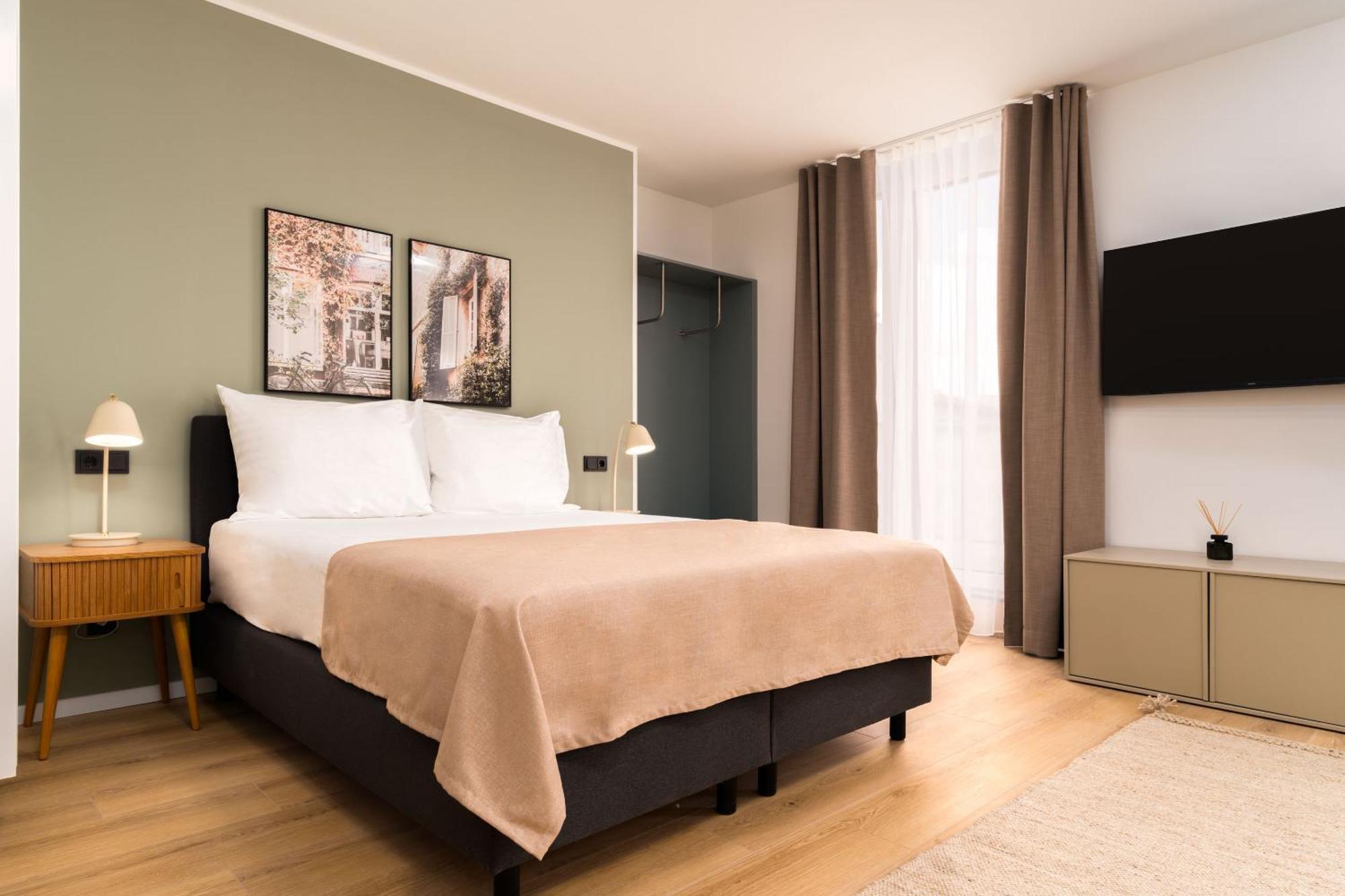 Limehome Vienna Favoritenstr. Rom bilde