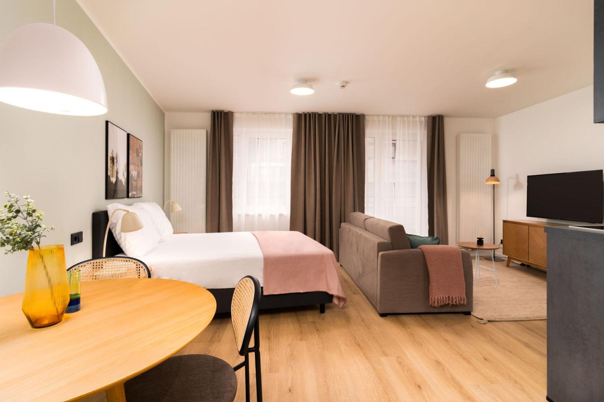 Limehome Vienna Favoritenstr. Rom bilde