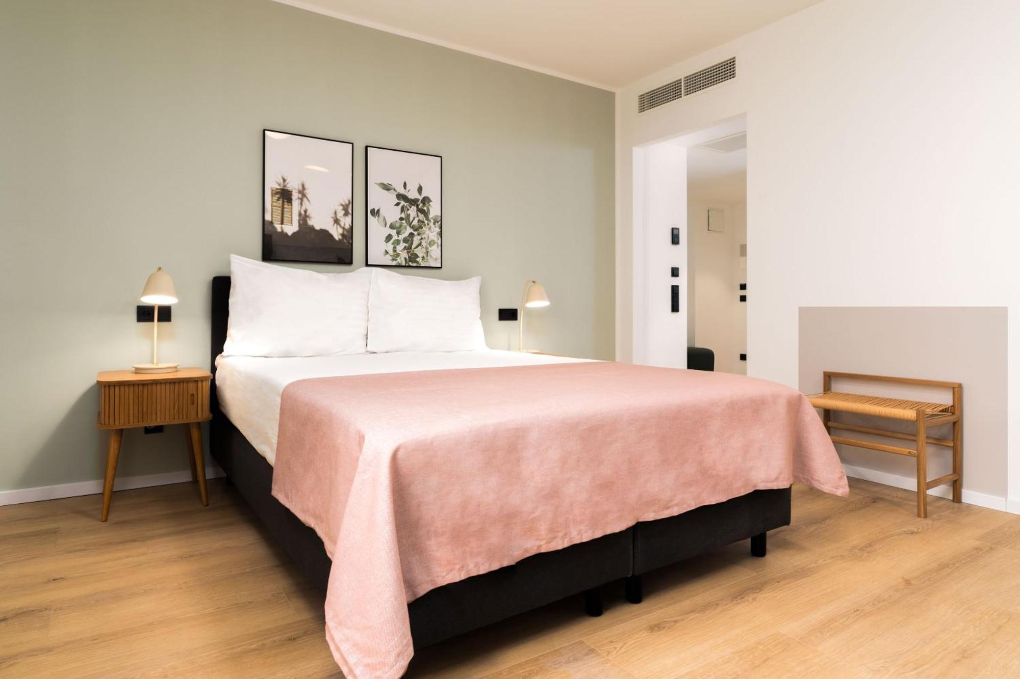 Limehome Vienna Favoritenstr. Rom bilde