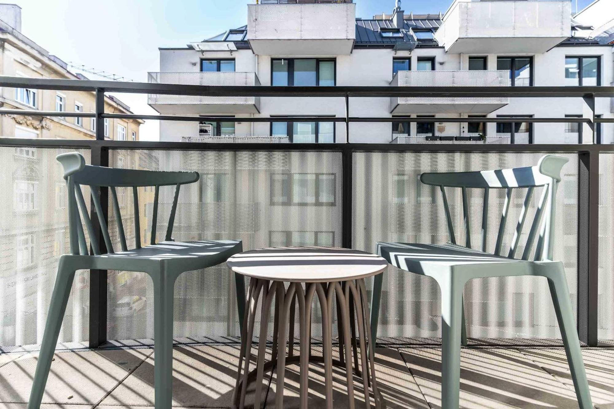 Limehome Vienna Favoritenstr. Rom bilde